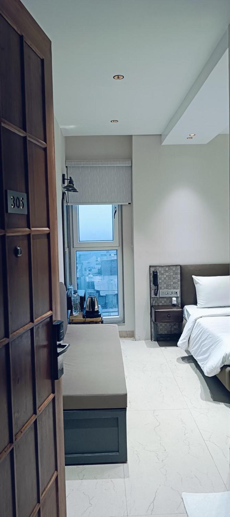 Hari Om Residency 800 Meters From Ram Mandir Ayodhya Hotel Exterior foto