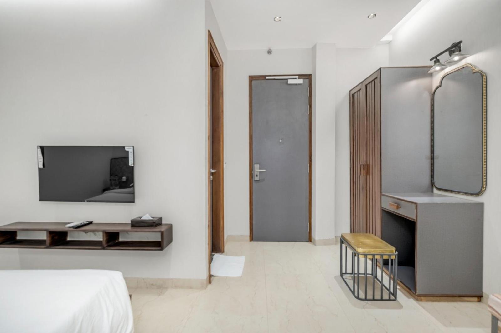Hari Om Residency 800 Meters From Ram Mandir Ayodhya Hotel Exterior foto