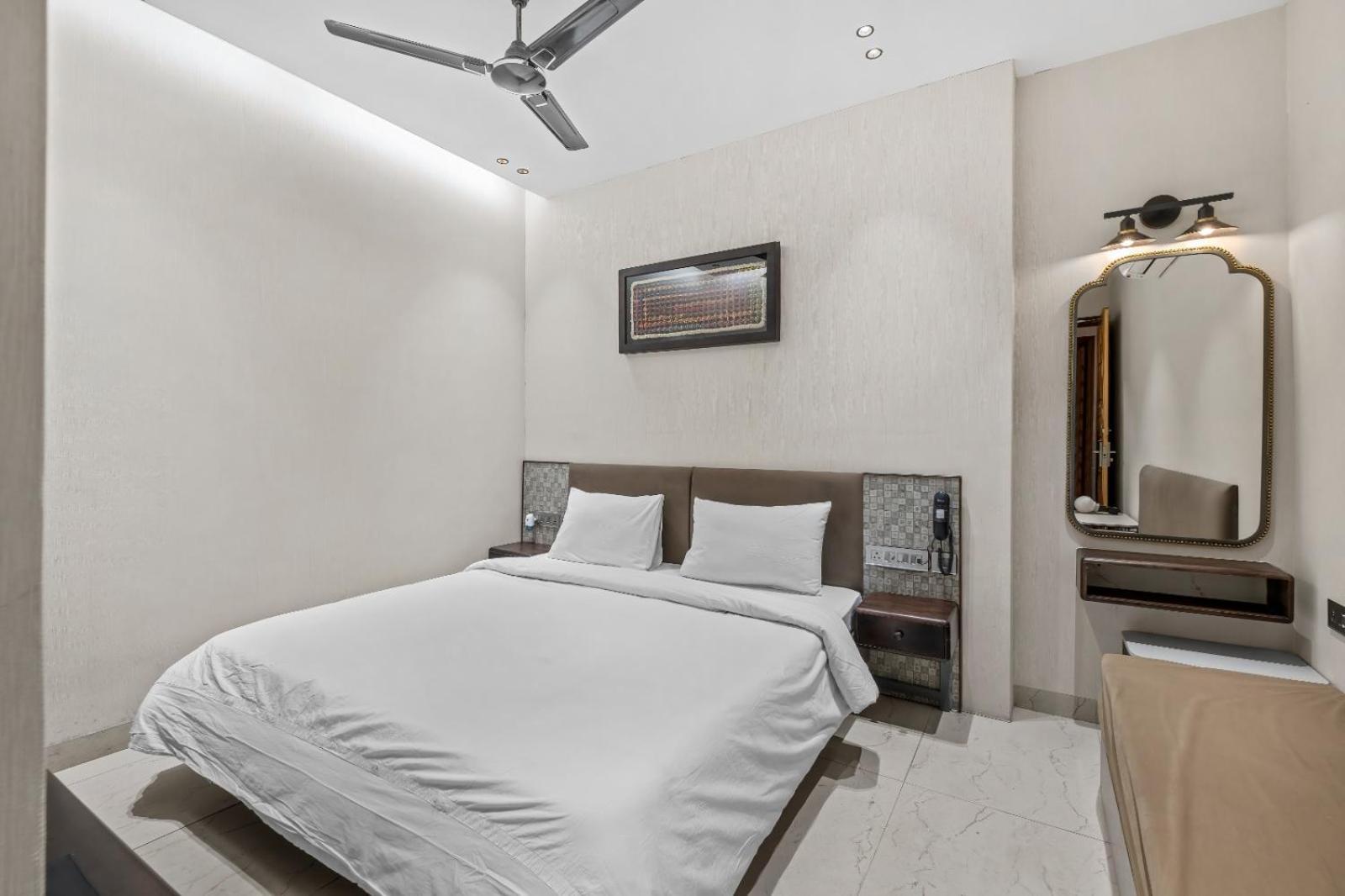 Hari Om Residency 800 Meters From Ram Mandir Ayodhya Hotel Exterior foto
